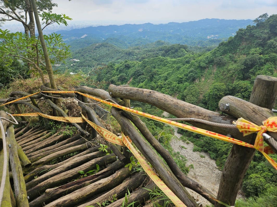 大坑登山步道災後加速修復　中市府呼籲遊客注意封閉路段安全
