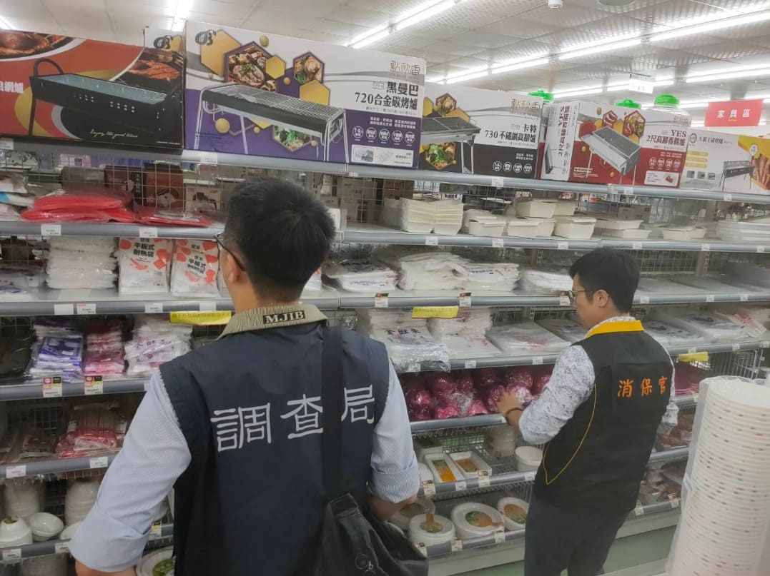 持續監控零售通路防不法　中市府加強市售塑膠袋聯合稽查