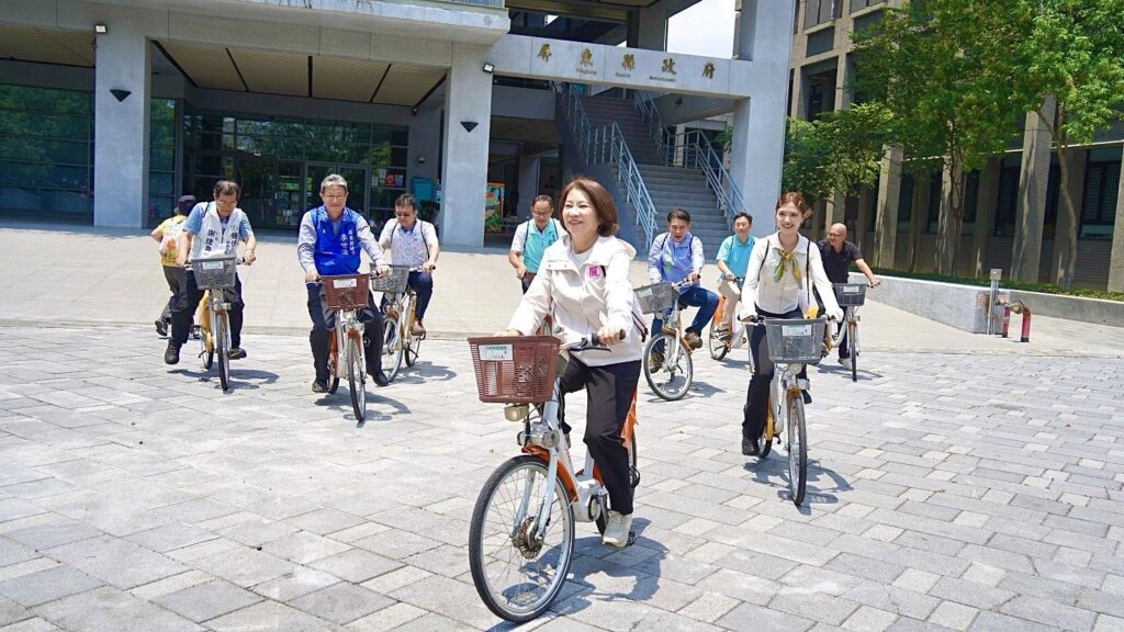 騎來屏東玩 2026屏東單車旅遊季正式啟動 12條路線串聯山海 打造低碳旅遊新品牌